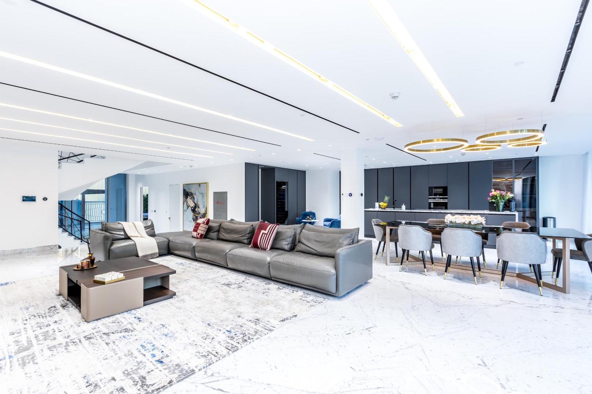 Dubai Marina Hidden Gem- Luxury,Unveiled Villa Bagian luar foto